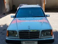 Mercedes-Benz E 220 1993 годаүшін2 990 000 тг. в Тараз