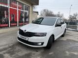 Skoda Rapid 2015 годаfor5 400 000 тг. в Алматы