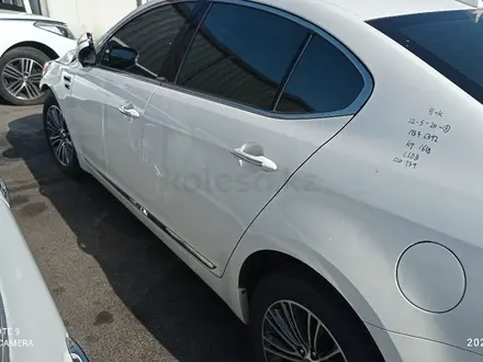 Kia Cadenza 2015 года за 125 000 тг. в Астана – фото 5