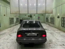 Mercedes-Benz E-Class, 1995