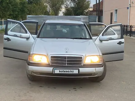 Mercedes-Benz C 200 1995 года за 1 550 000 тг. в Астана – фото 8