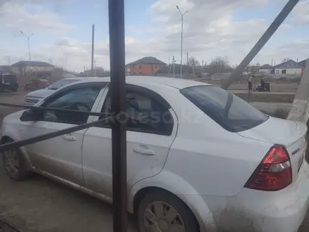 Chevrolet Aveo 2012 года за 2 350 000 тг. в Астана – фото 2