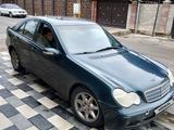 Mercedes-Benz C 220 2003 годаfor2 200 000 тг. в Тараз – фото 4