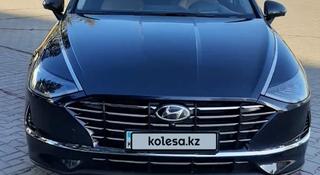 Hyundai Sonata 2021 года за 13 000 000 тг. в Астана