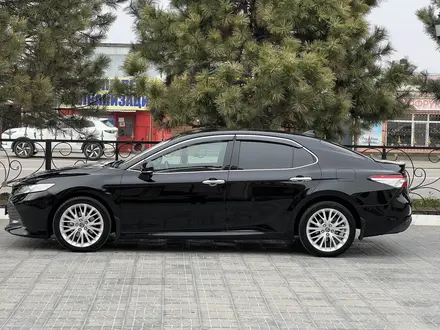 Toyota Camry 2019 года за 13 300 000 тг. в Тараз – фото 4