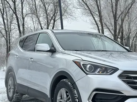 Hyundai Santa Fe 2016 года за 9 950 000 тг. в Астана – фото 3