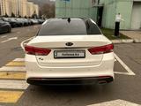 Kia K5 2017 года за 9 900 000 тг. в Алматы – фото 4