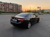 Toyota Camry 2014 года за 8 800 000 тг. в Петропавловск – фото 3