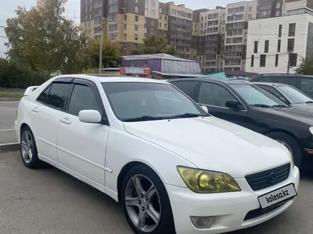 Lexus IS 300 2001 года за 4 500 000 тг. в Астана