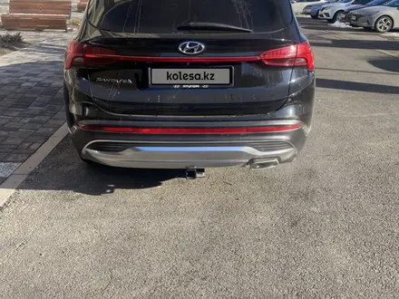 Hyundai Santa Fe 2022 года за 15 500 000 тг. в Алматы – фото 3