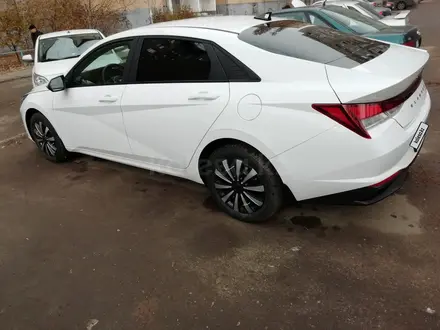 Hyundai Elantra 2023 года за 12 500 000 тг. в Павлодар – фото 4