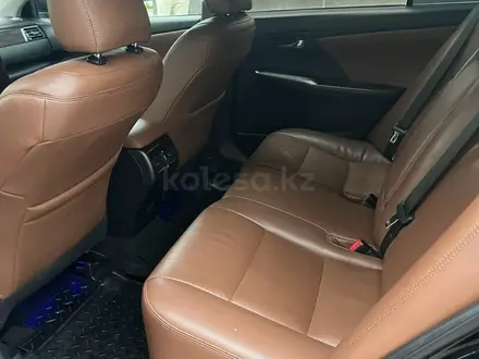 Toyota Camry 2015 года за 9 000 000 тг. в Алматы – фото 11