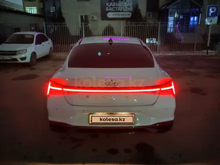 Hyundai Elantra 2021 года за 9 000 000 тг. в Актау – фото 5