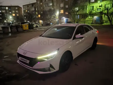 Hyundai Elantra 2021 года за 9 000 000 тг. в Актау – фото 8
