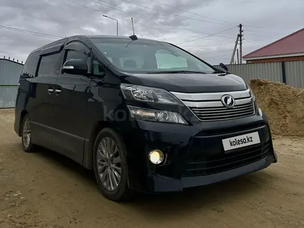 Toyota Vellfire 2012 года за 7 200 000 тг. в Актобе – фото 4