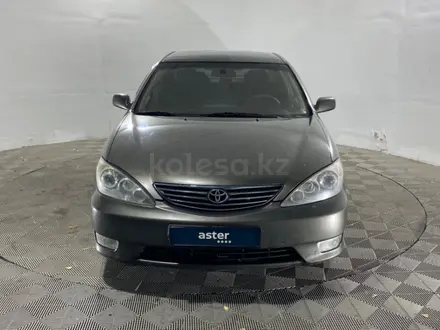 Toyota Camry 2004 года за 3 590 000 тг. в Павлодар – фото 2