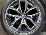 Диски с резиной оригинал бмв за 590 000 тг. в Алматы – фото 2