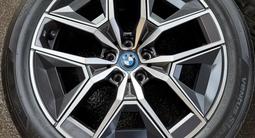 Диски с резиной оригинал бмв за 590 000 тг. в Алматы – фото 2