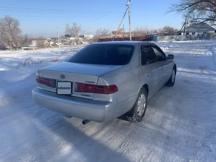 Toyota Camry 2000 года за 3 600 000 тг. в Алматы – фото 15