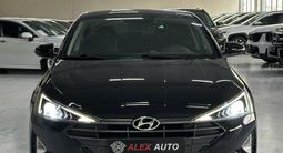 Hyundai Avante 2019 года за 8 800 000 тг. в Шымкент – фото 2