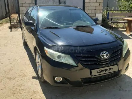 Toyota Camry 2009 года за 6 000 000 тг. в Атырау – фото 2