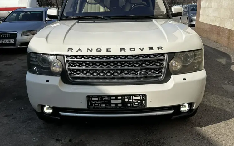 Land Rover Range Rover 2007 годаүшін7 500 000 тг. в Алматы