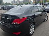 Hyundai Solaris 2015 года за 5 890 000 тг. в Алматы – фото 4