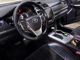 Toyota Camry 2013 года за 5 500 000 тг. в Бейнеу – фото 4