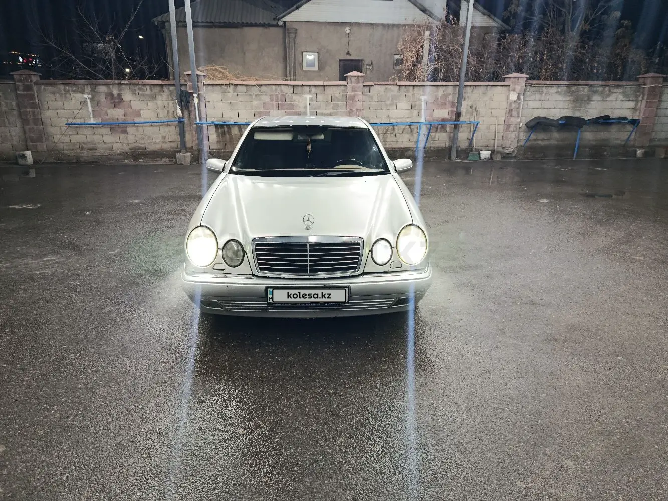 Mercedes-Benz E-Class, 1997