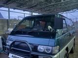 Mitsubishi Delica 1996 годаfor1 700 000 тг. в Алматы – фото 2