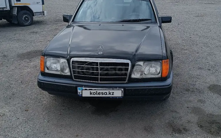Mercedes-Benz E 220 1993 годаүшін1 200 000 тг. в Талдыкорган