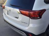 Mitsubishi Outlander 2019 годаүшін11 200 000 тг. в Караганда – фото 3