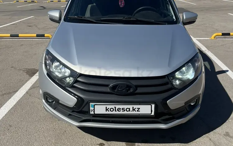 ВАЗ (Lada) Granta 2190 2019 годаүшін4 200 000 тг. в Астана