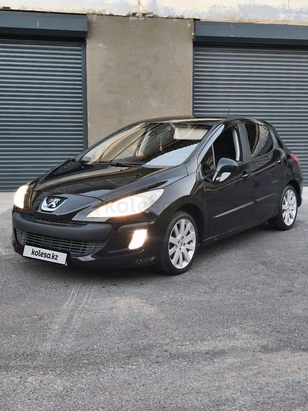 Peugeot 308, 2010