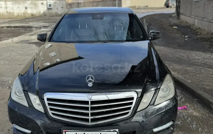 Mercedes-Benz E 350 2011 года за 6 000 000 тг. в Караганда