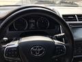 Toyota Camry 2016 годаүшін7 200 000 тг. в Актобе – фото 8