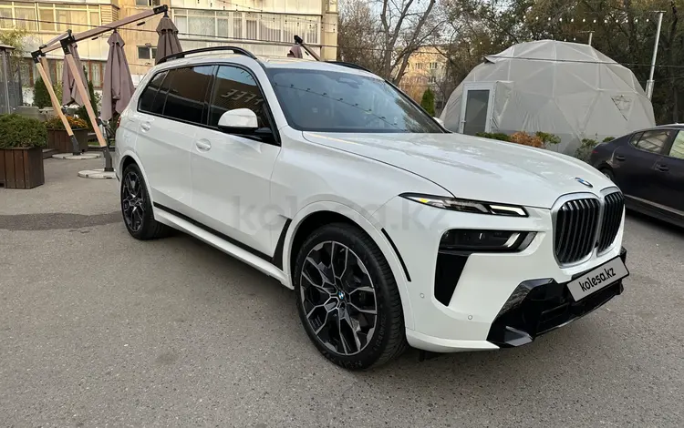 BMW X7 2023 года за 69 700 000 тг. в Алматы