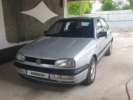 Volkswagen Golf 1994 года за 1 900 000 тг. в Алматы – фото 4