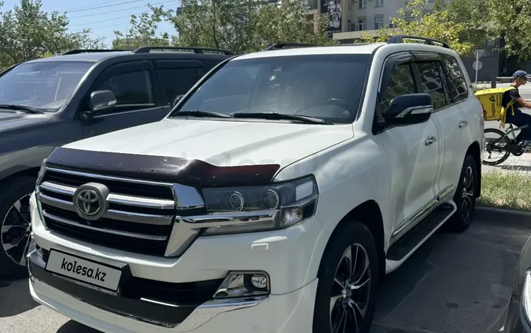 Toyota Land Cruiser 2019 года за 38 999 000 тг. в Атырау