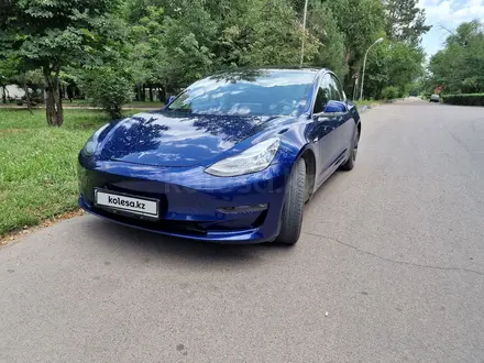 Tesla Model 3 2019 года за 23 000 000 тг. в Алматы – фото 4