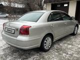 Toyota Avensis 2003 годаfor3 500 000 тг. в Семей