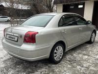 Toyota Avensis 2003 годаүшін3 500 000 тг. в Семей