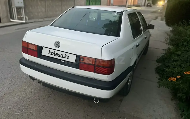 Volkswagen Vento 1995 годаfor1 200 000 тг. в Тараз