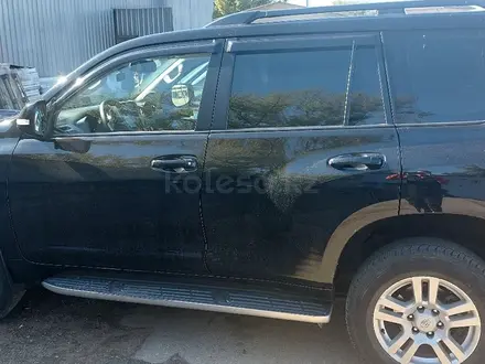 Toyota Land Cruiser Prado 2010 года за 14 000 000 тг. в Алматы – фото 9