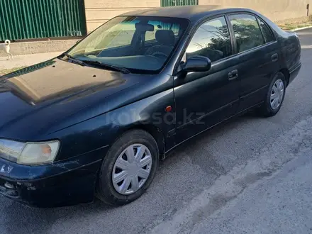 Toyota Carina 1996 года за 1 300 000 тг. в Шымкент