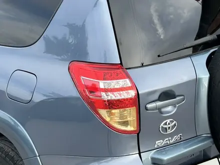 Toyota RAV4 2012 года за 7 500 000 тг. в Актау – фото 10