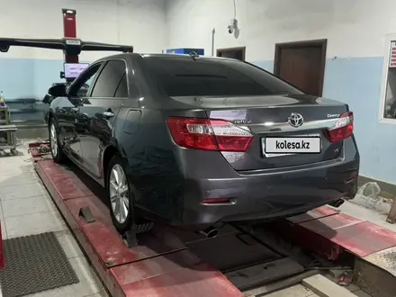 Toyota Camry 2014 года за 11 200 000 тг. в Актау – фото 5