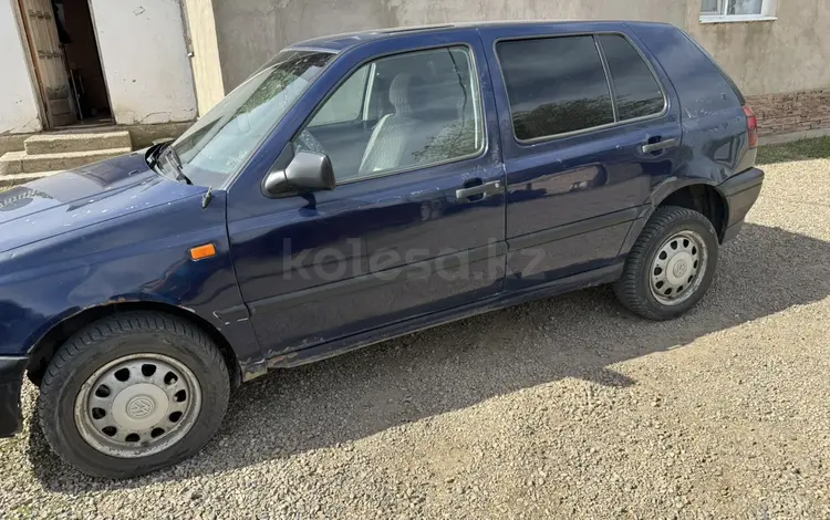 Volkswagen Golf 1995 годаүшін1 500 000 тг. в Актобе