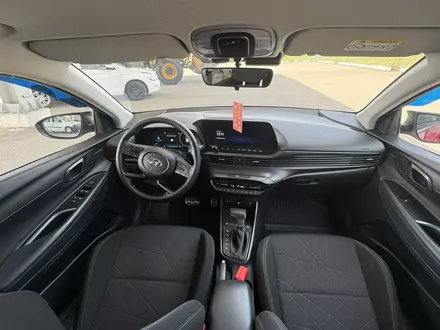 Hyundai Bayon 2023 года за 7 300 000 тг. в Караганда – фото 24