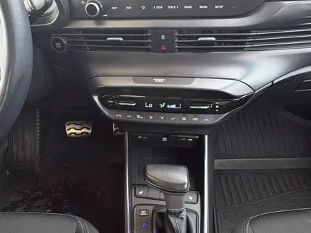 Hyundai Bayon 2023 года за 7 300 000 тг. в Караганда – фото 26